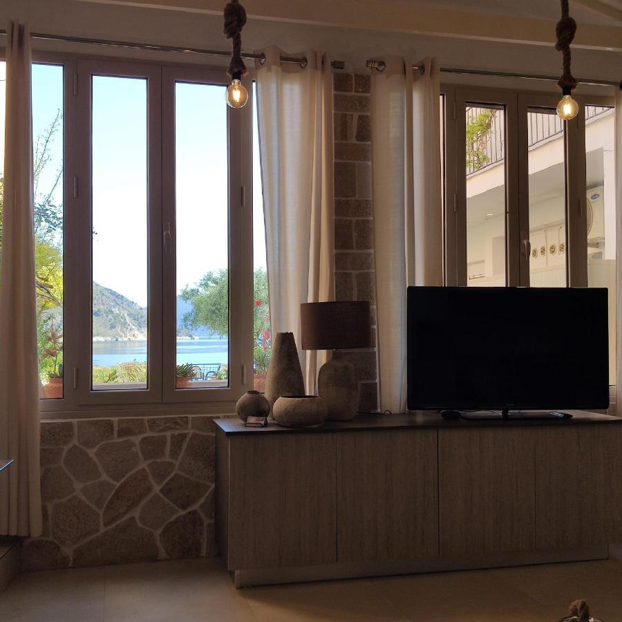 Waterside Apartments Agia Efimia Exterior foto