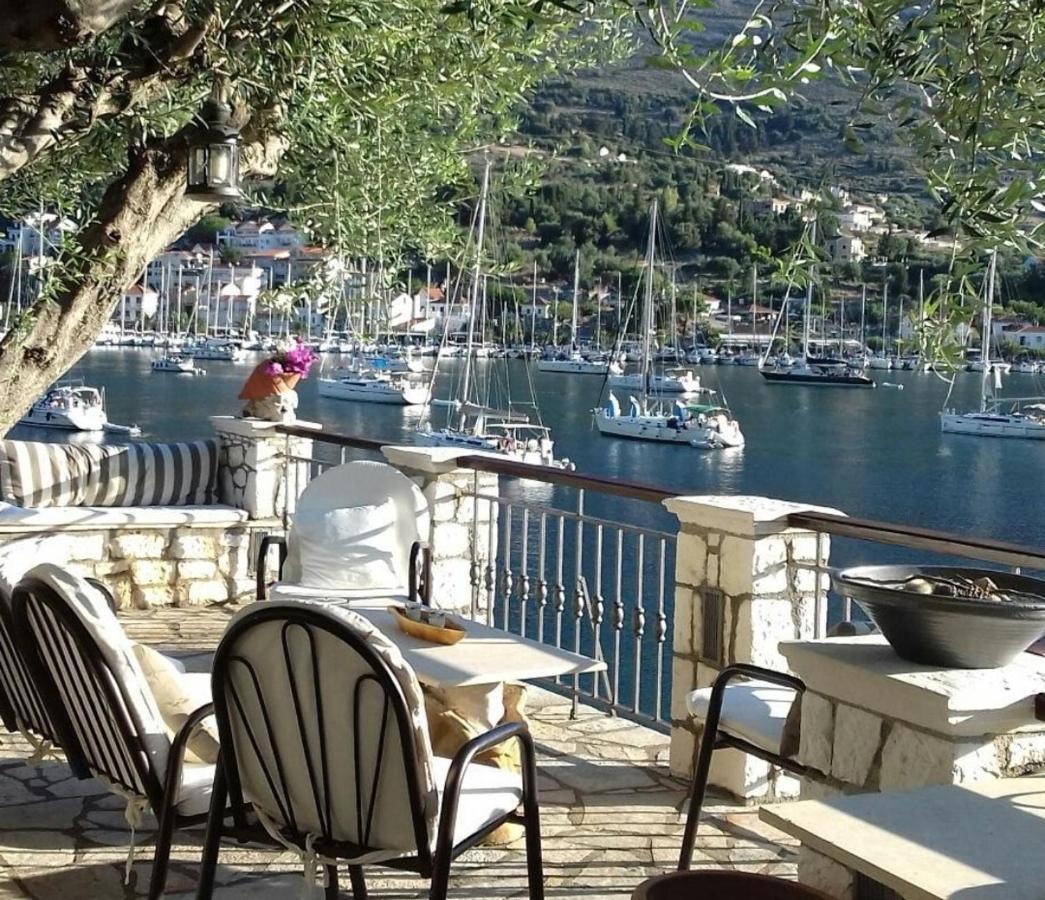 Waterside Apartments Agia Efimia Exterior foto